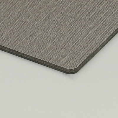 সরবরাহকারী সাধারণ 1000mm 1500mm অ্যালুমিনিয়াম কম্পোজিট প্যানেল বাদামী বহিরাগত দেয়াল আবরণ স্ক্র্যাচ প্রতিরোধী কাপড় প্যাটার্ন পিভিডিএফ লেপ