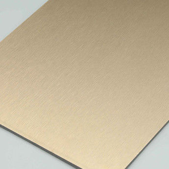 4MM 1.22 X 2.44m হাউস আচ্ছাদন ব্রাশ সিলভার Acm এইচডিপিই আউটডোর কম্পোজিট প্যানেল