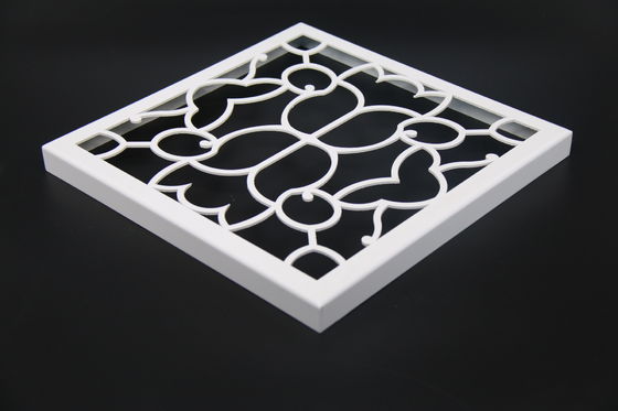 সাদা ক্ষয় প্রতিরোধী এবং অ্যান্টি স্ট্যাটিক আউটডোর ওয়াল অ্যালুমিনিয়াম ভিনিয়ার প্যানেল বোর্ড ধাতু প্যানেল ব্যবহার করে